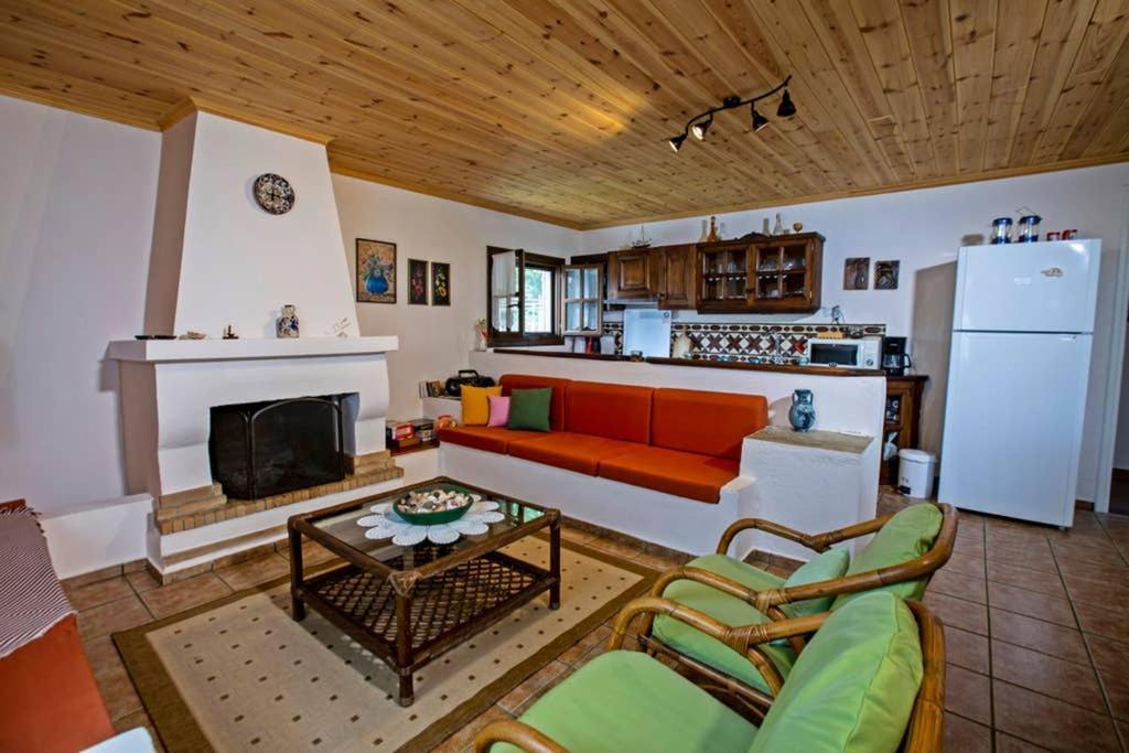 Villa Agrampeli à Ierissos Extérieur photo