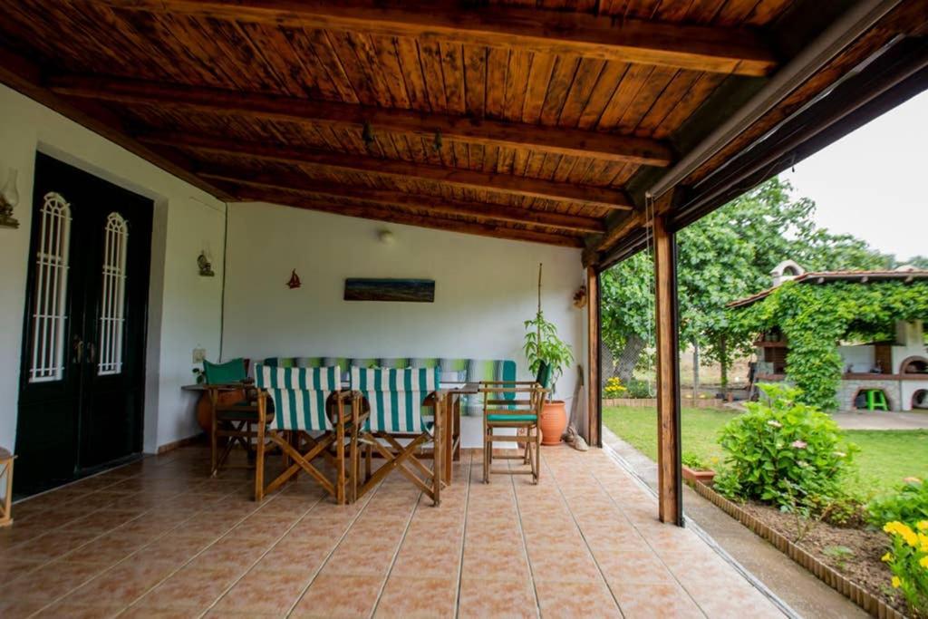 Villa Agrampeli à Ierissos Extérieur photo